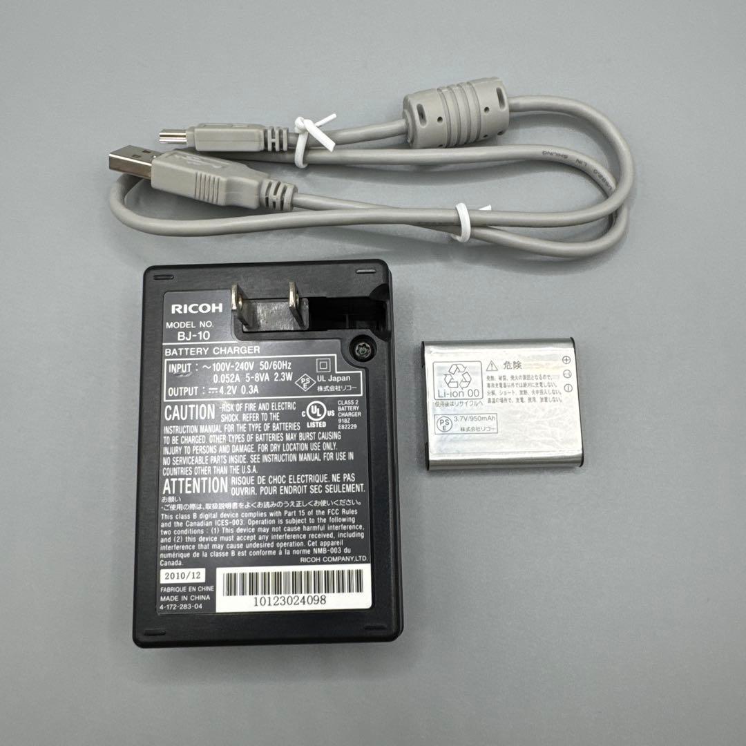 B204 RICOH CX4 コンパクト デジタル カメラ デジカメ コンデジ