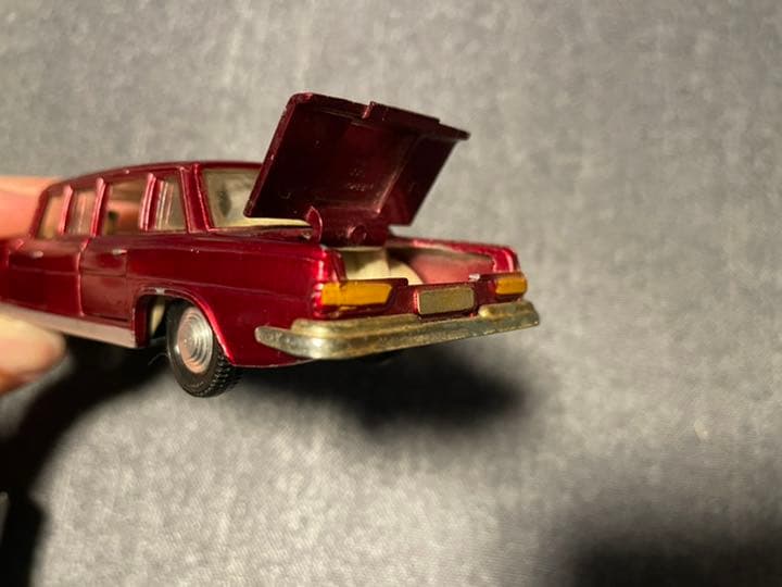 値下げしました！MERCEDES-BENZ 600