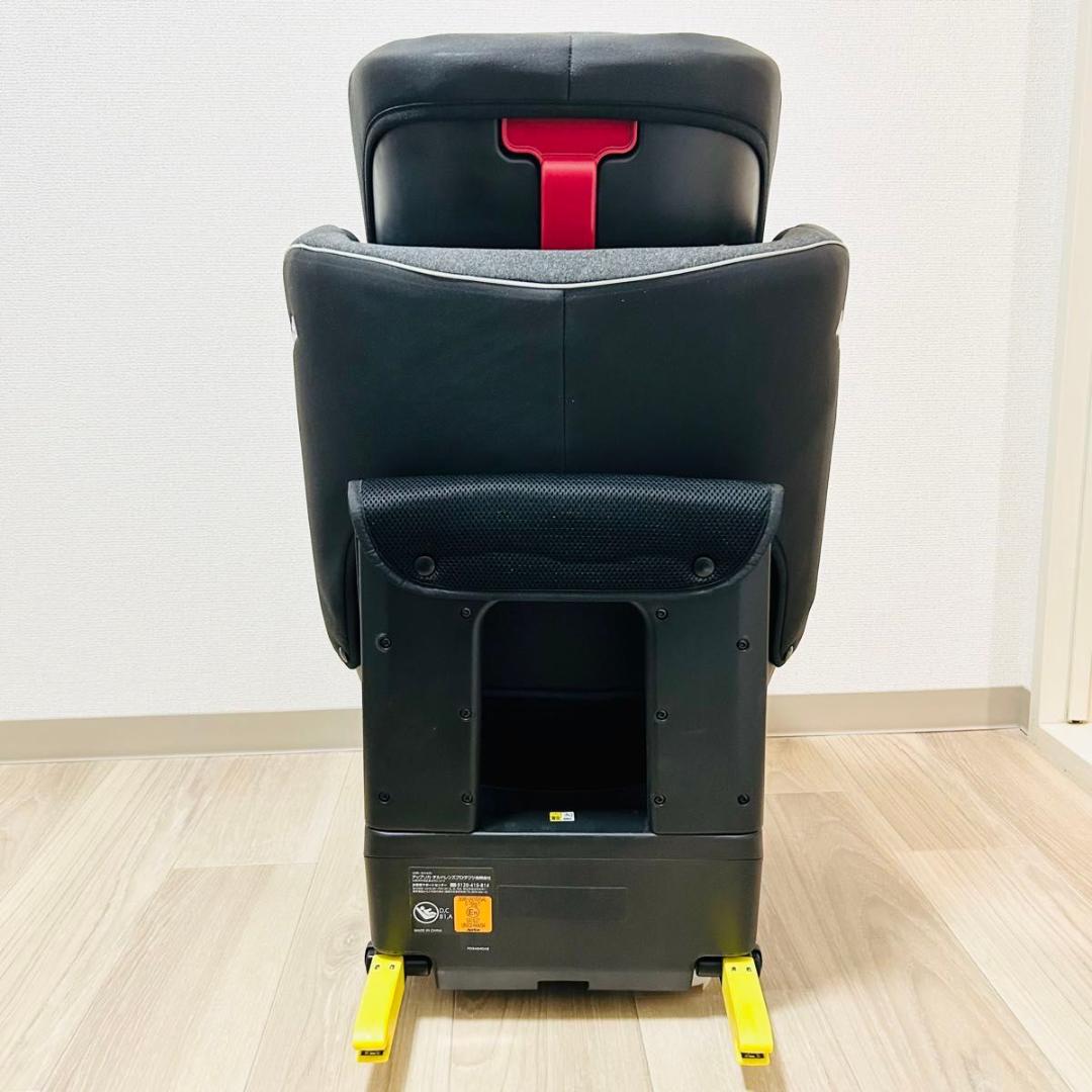 未使用級　Aprica CURURILA LITE ISOFIX 回転式 新生児
