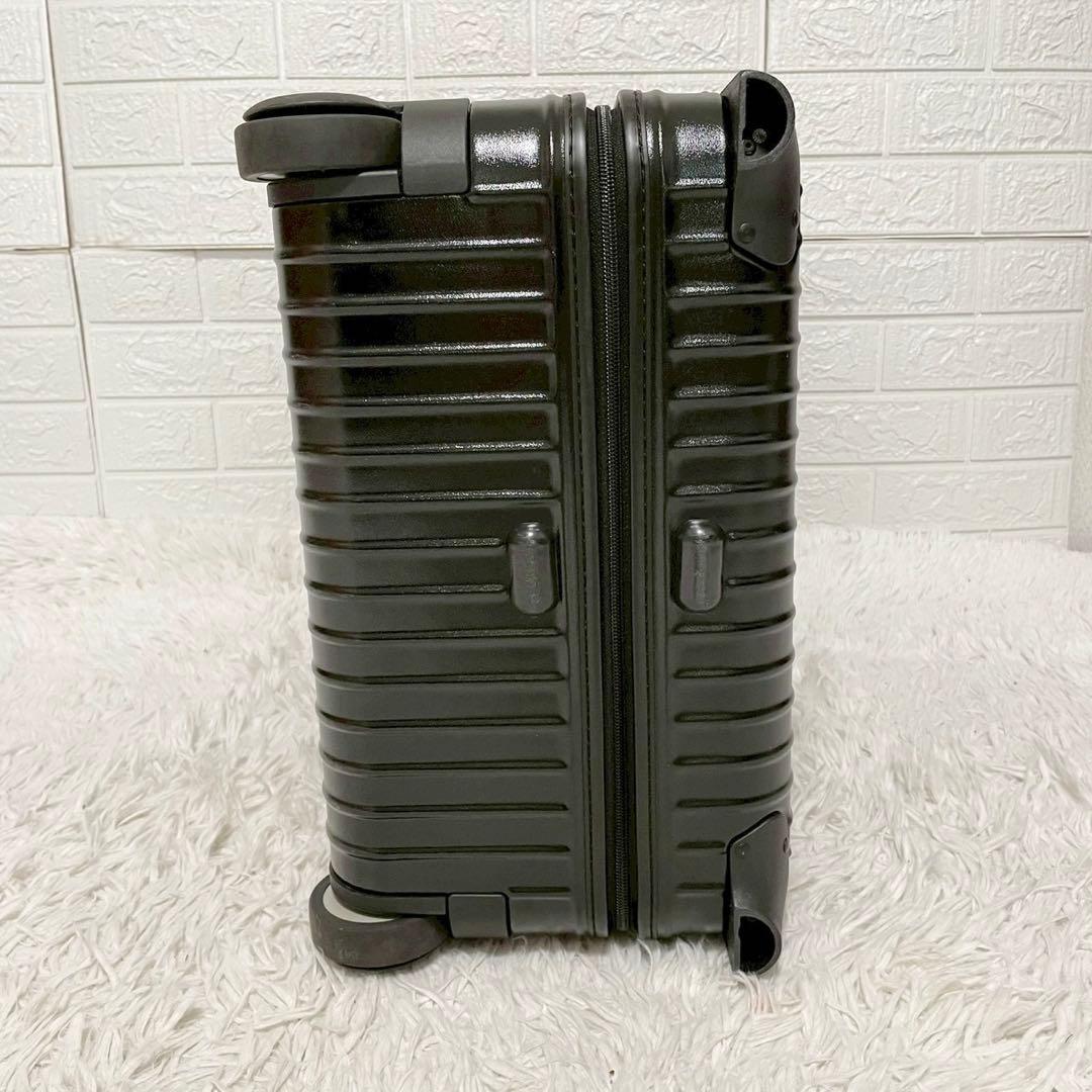 美品　リモワ　サルサ　63L トロリー　キャリーケース　2輪　ブラック