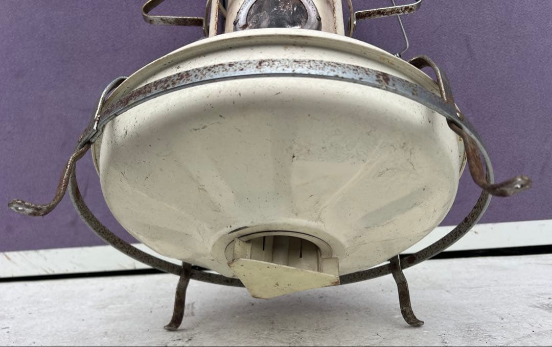 アラジン ブルーフレーム 灯油ヒーター、おそらくモデル BF3912 最終価格