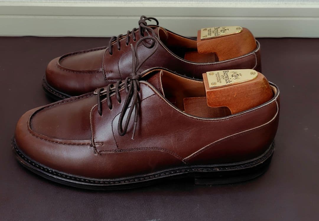 UK6.5 Berwick 4477 ブラウン