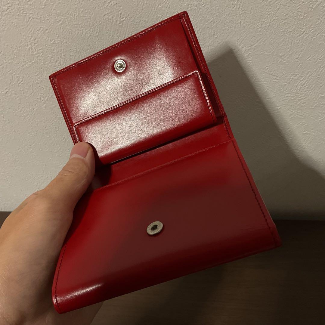 Mio 新品未使用 美品 プラダ レザー ロゴエンボス 折り財布