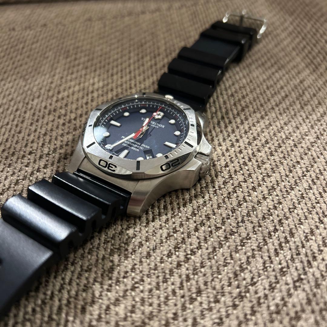 ビクトリノックス・スイスアーミー イノックスProfessional Diver