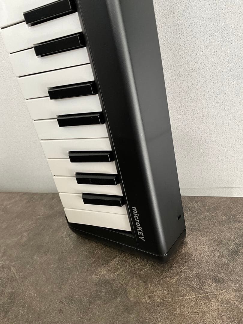 Korg microKEY2-61 MIDIキーボード 61鍵盤ケーブルなし