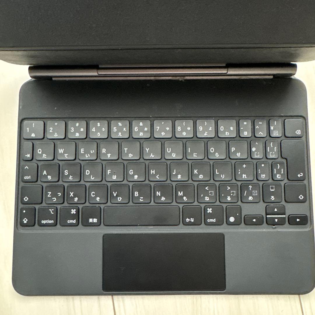 Apple 11インチ　iPad pro用 magickeyboard ブラック
