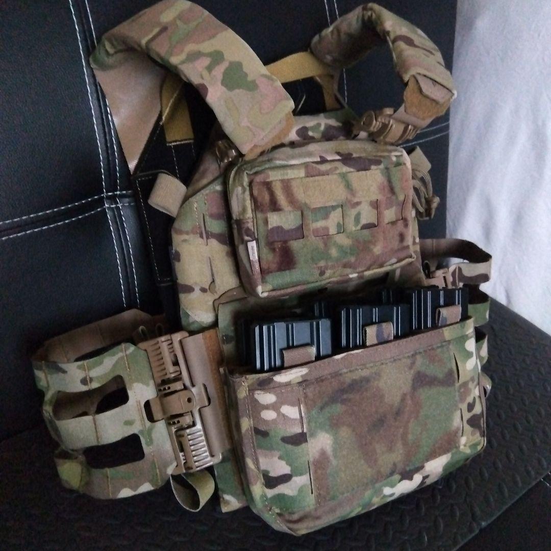 ユサール　SARMATIAN 1．0 プレートキャリアー　マルチカム　改造