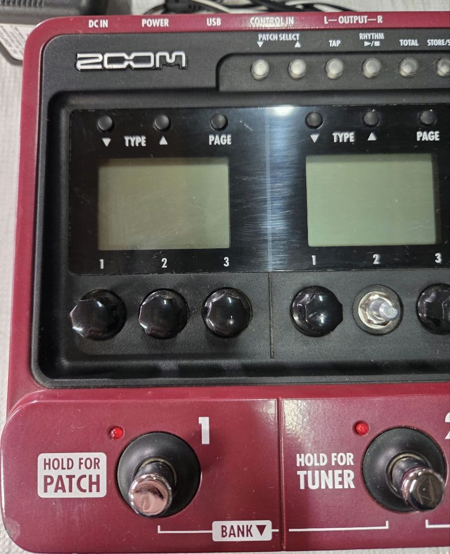 111804 ZOOM B3 ベースエフェクター