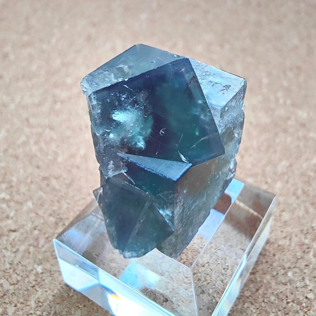 Rainbows End Pocket産フローライト 天然石 鉱物 原石