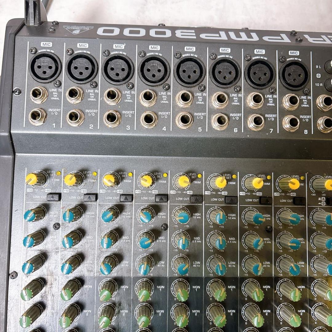 【稼働品】BEHRINGER PMP3000 16chパワードミキサー