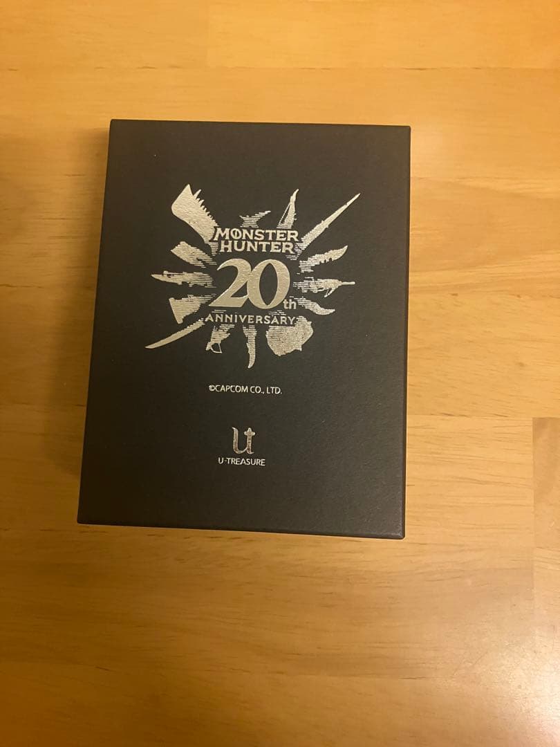 【200点限定】20周年記念　石板　銀火竜「リオレウス希少種」 シルバー