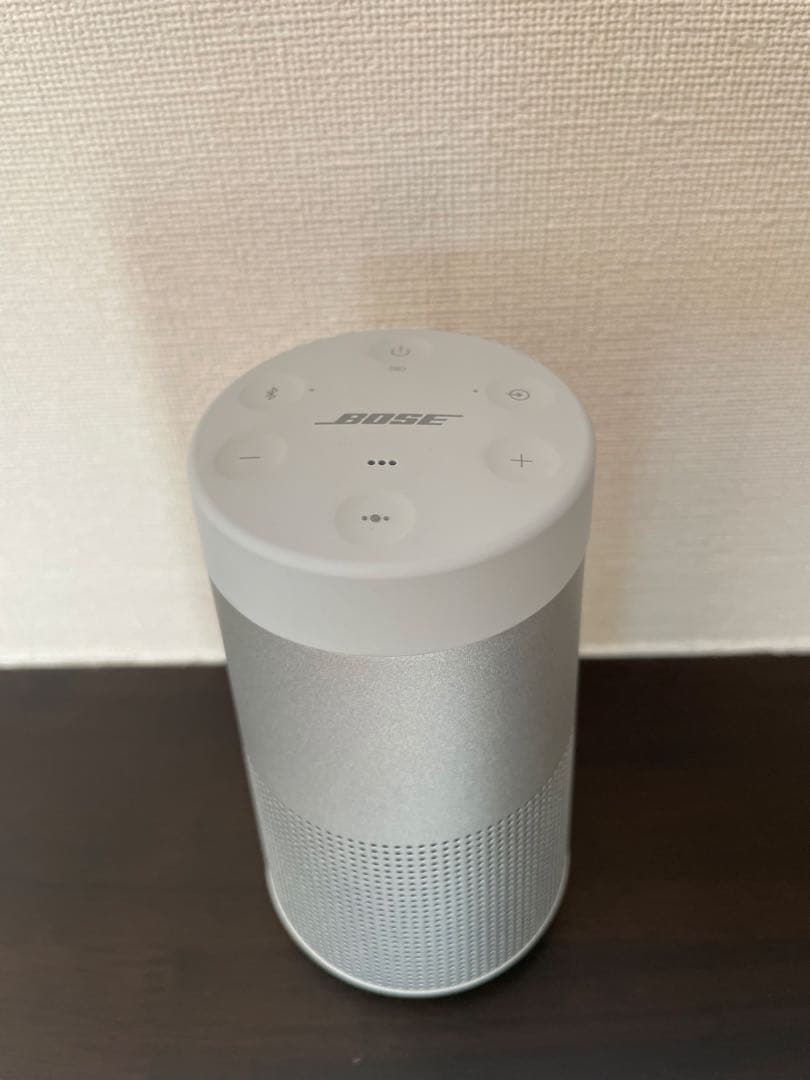 ポータブルワイヤレススピーカー