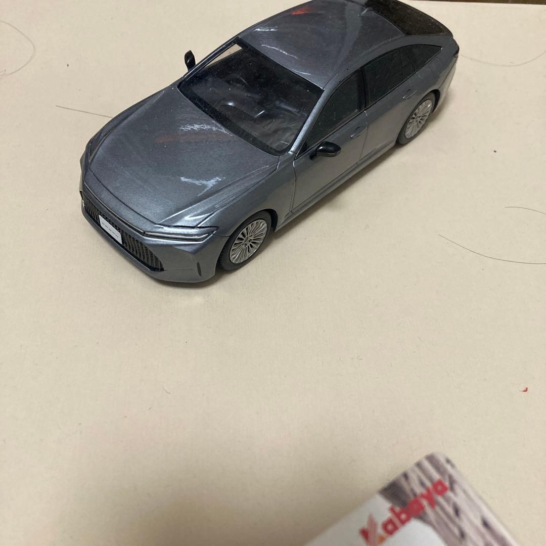 クラウンセダン カラーサンプル