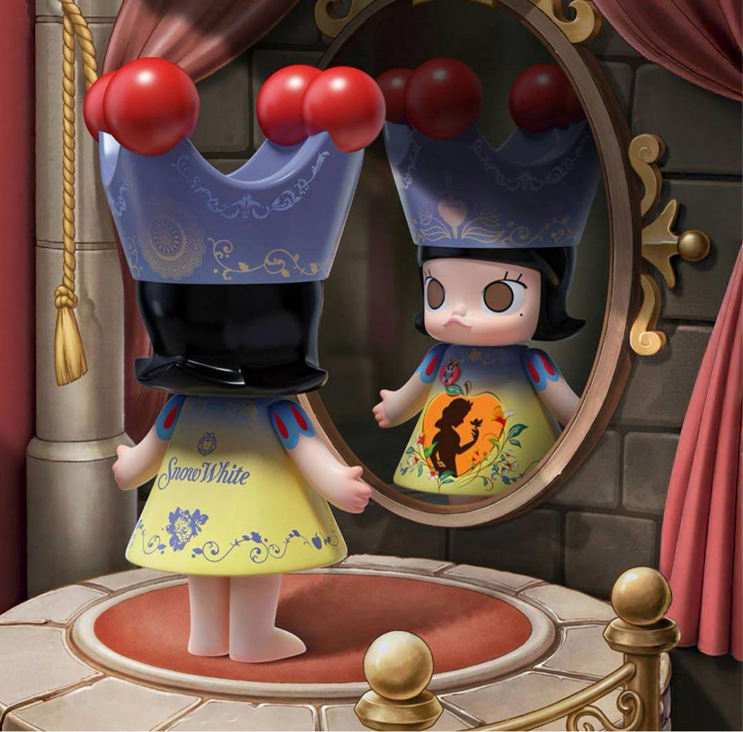 MEGA  MOLLY 1000%  White フィギュア