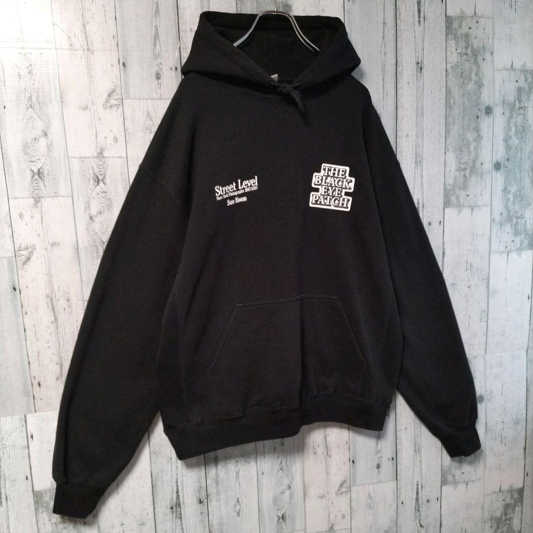 a69【希少XLサイズ】ブラックアイパッチ☆バック全面　ビックロゴ　パーカー