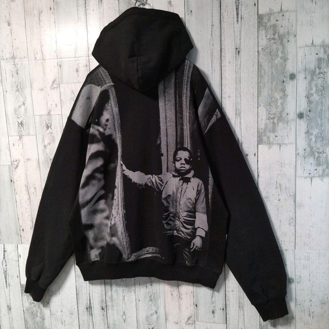 a69【希少XLサイズ】ブラックアイパッチ☆バック全面　ビックロゴ　パーカー