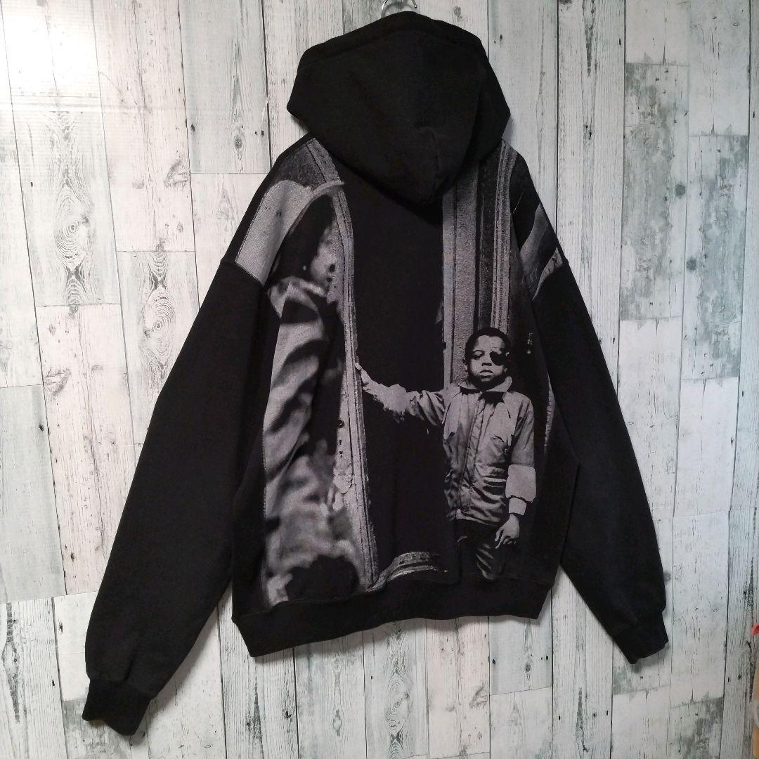 a69【希少XLサイズ】ブラックアイパッチ☆バック全面　ビックロゴ　パーカー