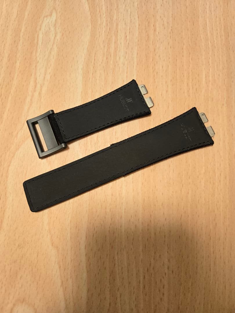 ウブロ ビッグバン 純正ベルト