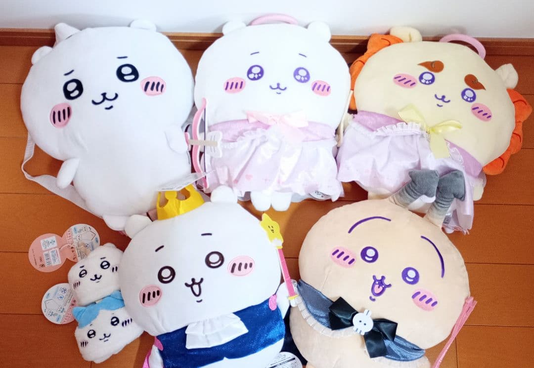 ちいかわぬいぐるみリュック♥てんしあくまBIGシーサーうさぎ♥ループタオルセット