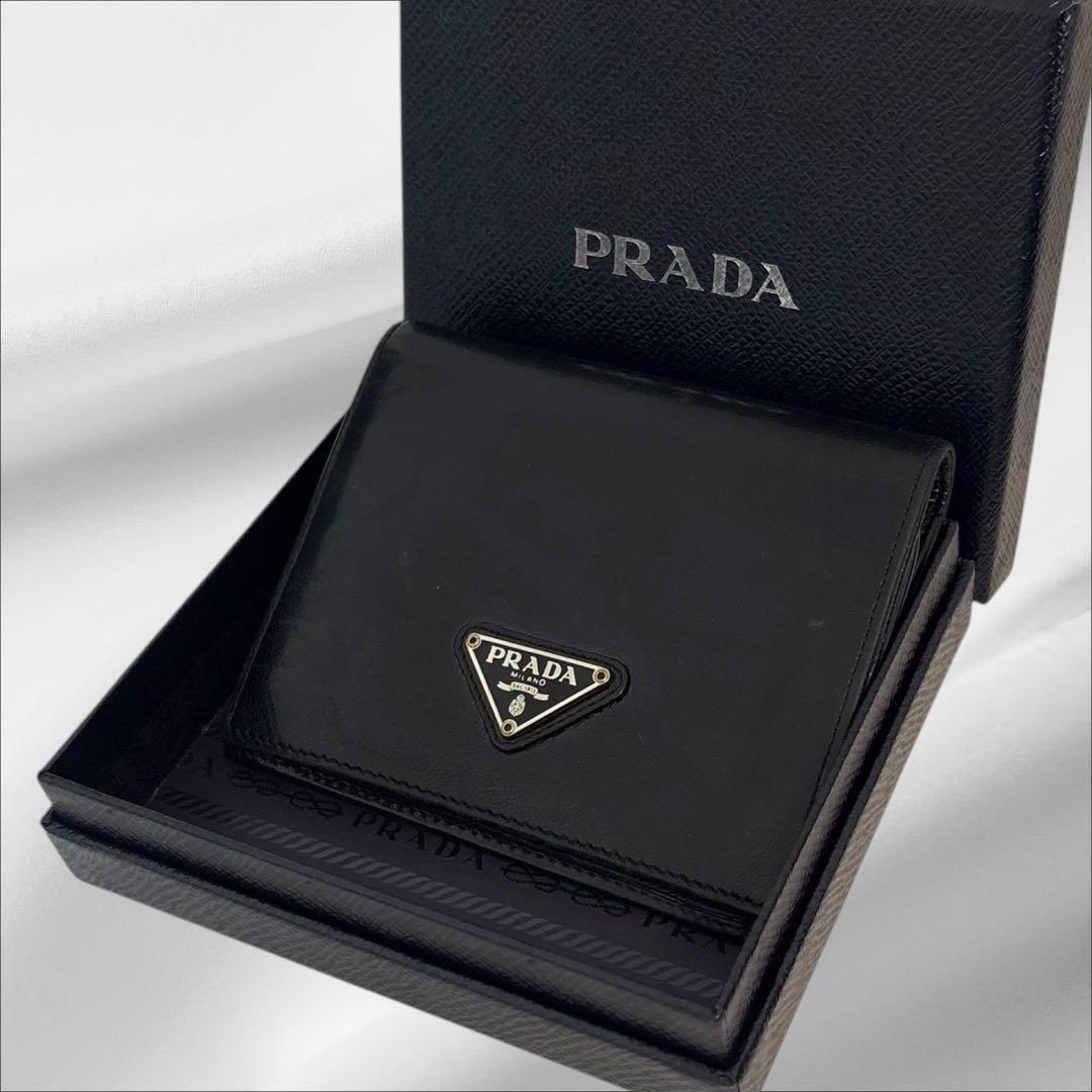 美品✨ PRADA プラダ 二つ折り財布 オールレザー ブラック ブラック