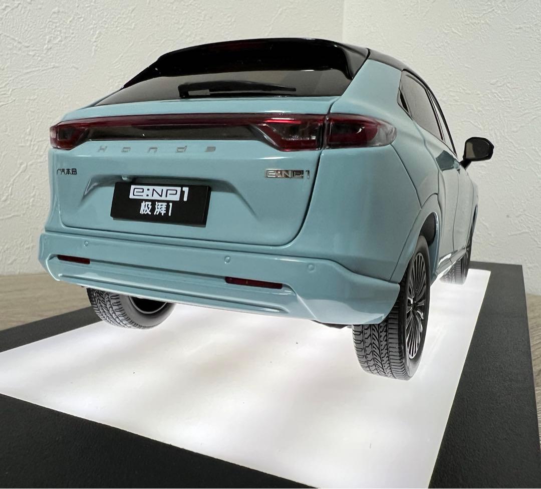 ホンダ HONDA e:NP1 ミニカー 1/18