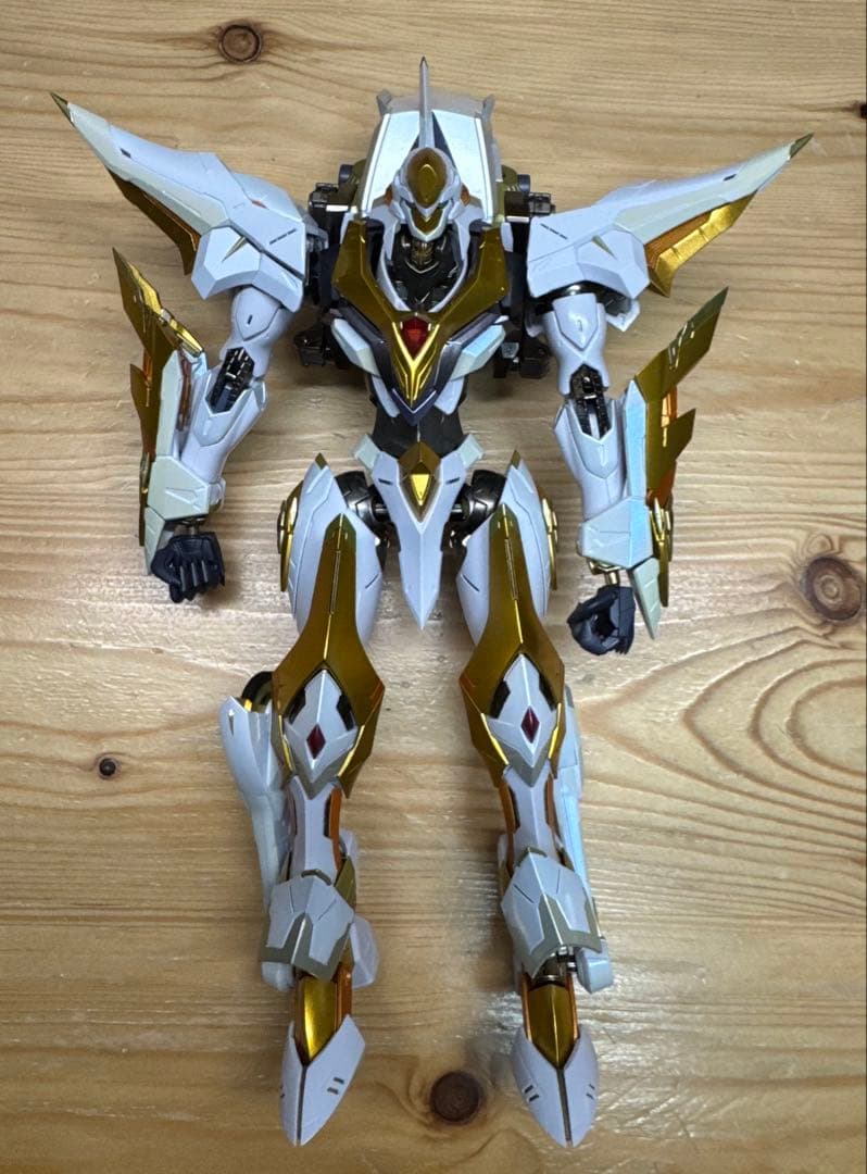 コードギアス　メタルビルド　ランスロットアルビオン　紅蓮聖天八極式