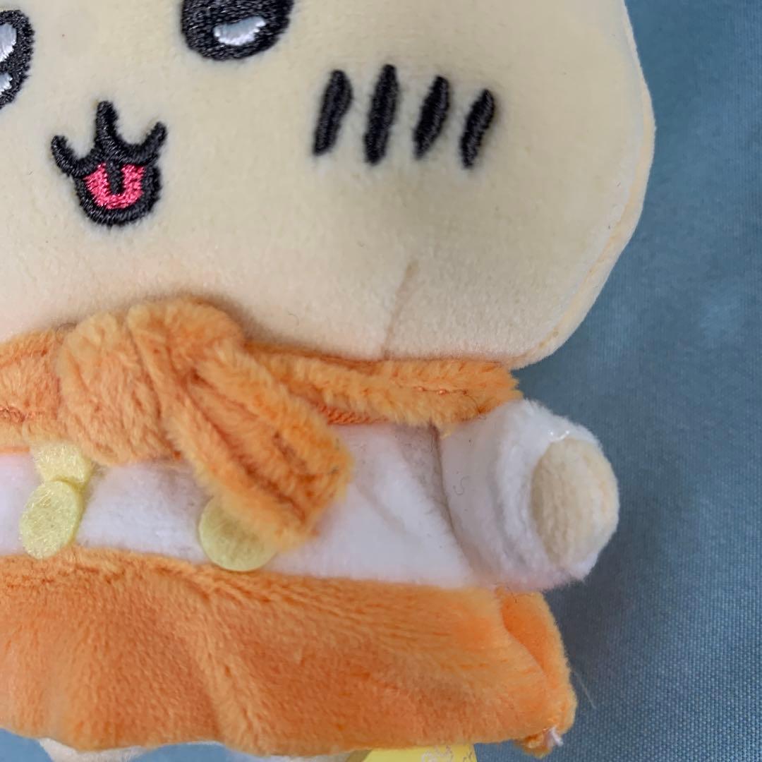 うさぎ カフェのコックさんマスコット ちいかわカフェ