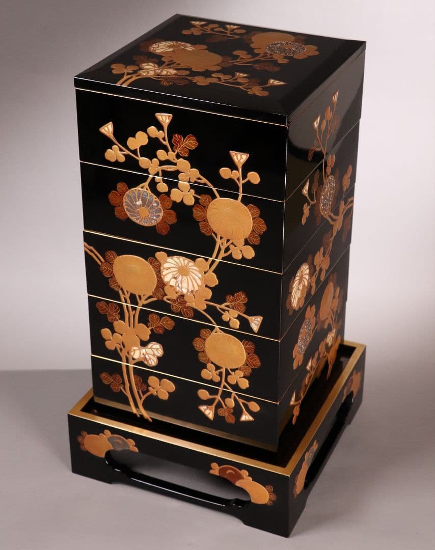 専用 MA24 時代木製漆器 光琳蒔絵 五段重 重台 菊蝶金銀蒔絵 螺鈿 黒塗