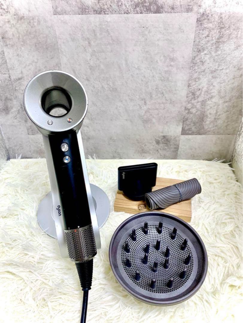 ダイソン dyson ドライヤー HD03