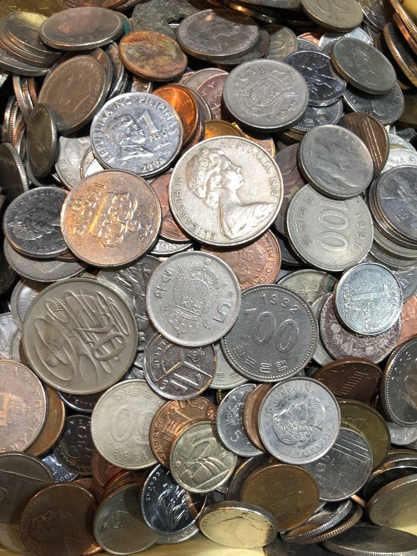 M0141【外国硬貨】約5kg 古銭　硬貨　　メダル　まとめ売り