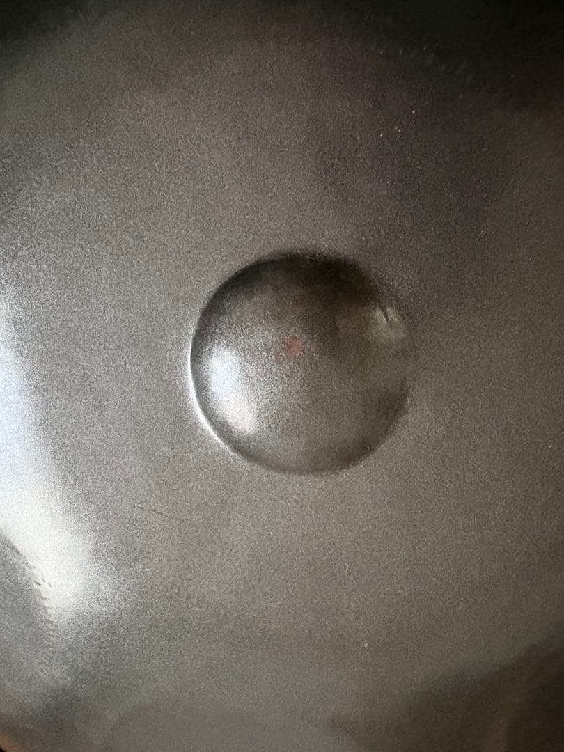 ハンドパン メタリックグレー 60cm バリで作成(バリ音階)鉄製