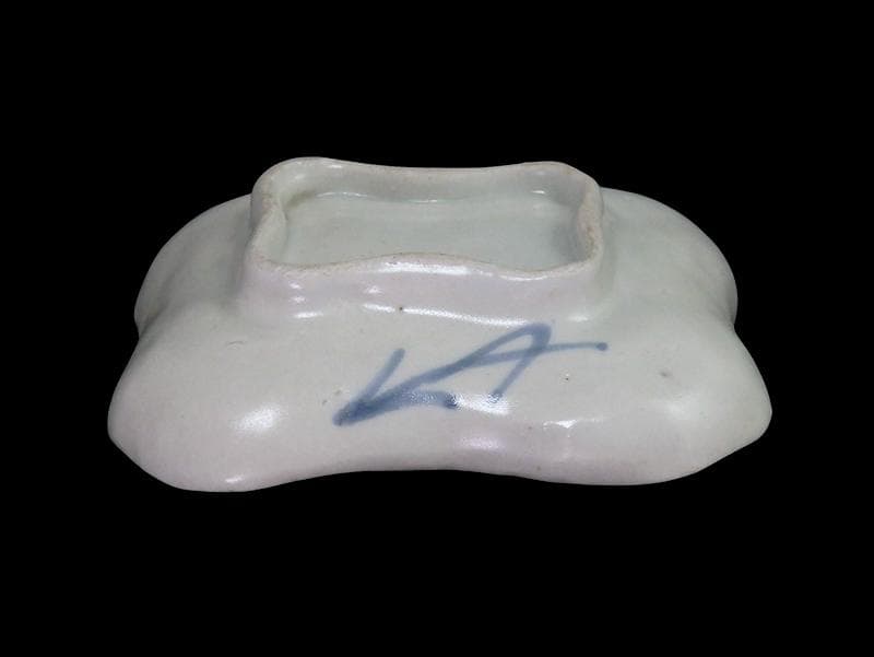 古伊万里　型刷印判　雨降りに花の図　変形皿　江戸期　E650AS-CVi