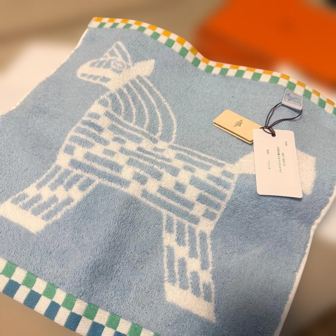 HERMES エルメス カレ・タオル　アニモー・ナッテ新品　ブルー 未使用　箱付