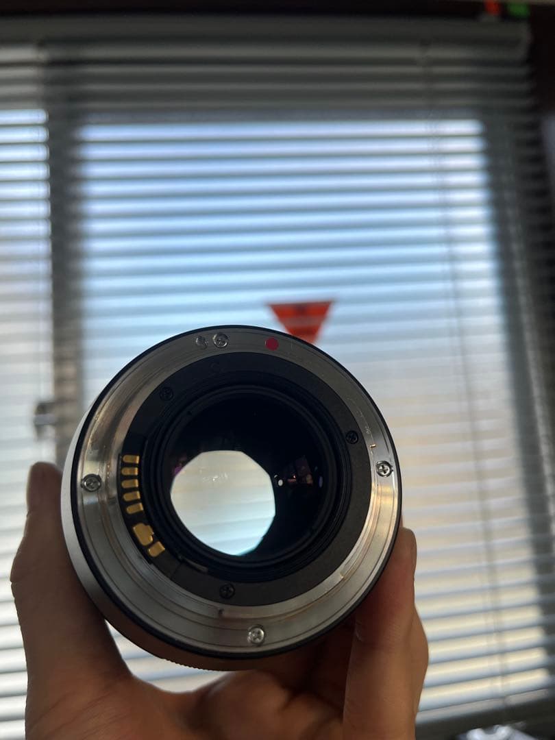 レンズ(単焦点) Zeiss 35mm f1.4 ze