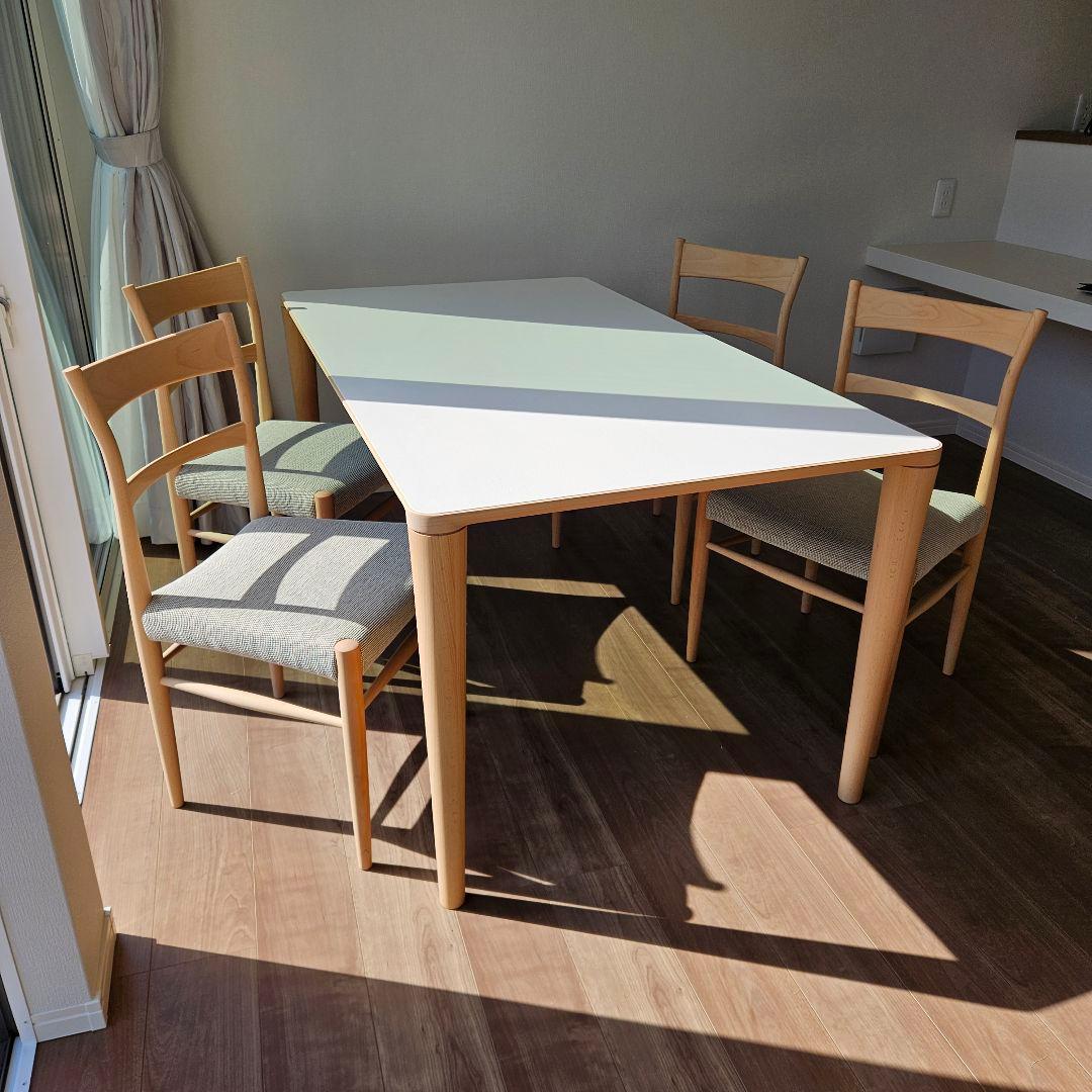 柏木工　ダイニングテーブル&チェア　ＣＯＮＯＭＡ/木の間