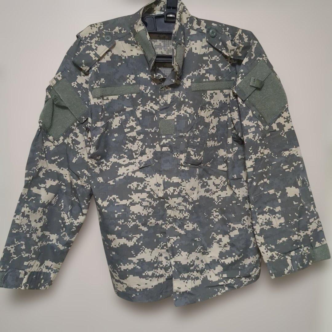 米軍装備　ACU迷彩　一式まとめてセット　プレートキャリア　BDU 実物あり