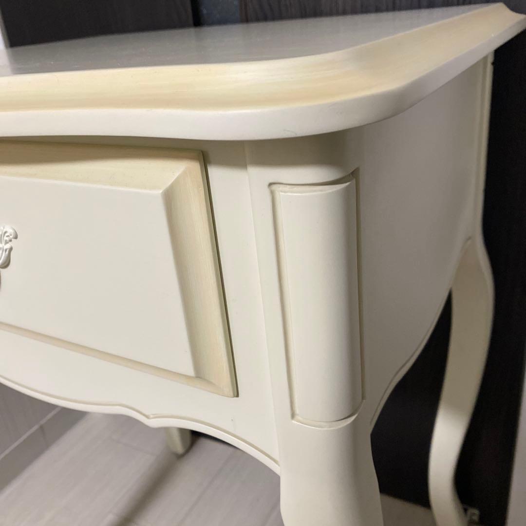 【ローラアシュレイ】ベッドサイドテーブル