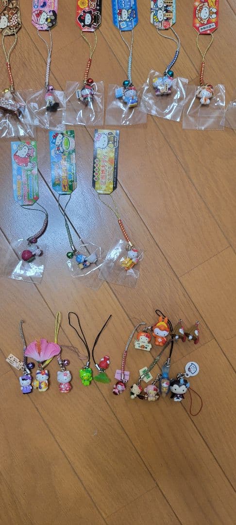 ホホ　ご当地キティまとめ売り