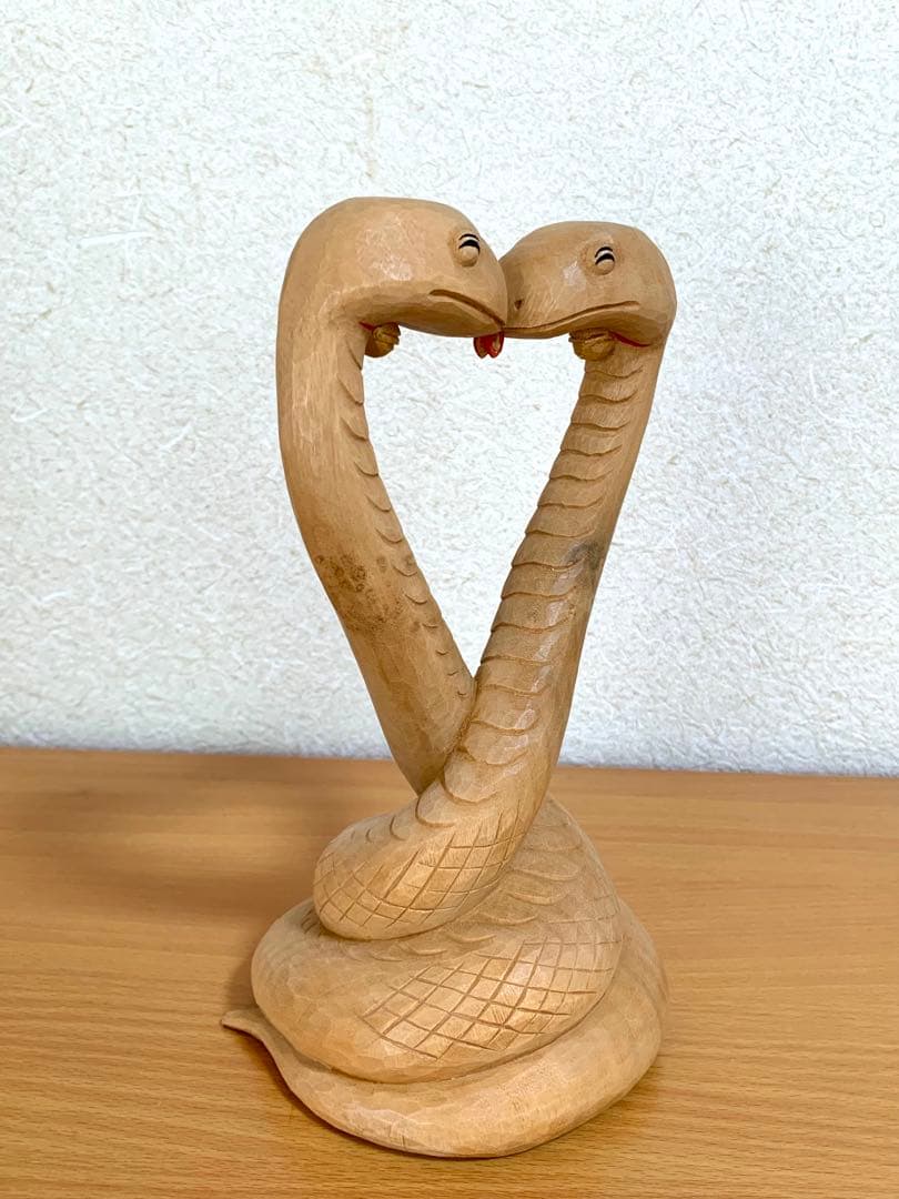 【新品未使用】　山中良行作　干支木刻「長〜く愛して」（楠）