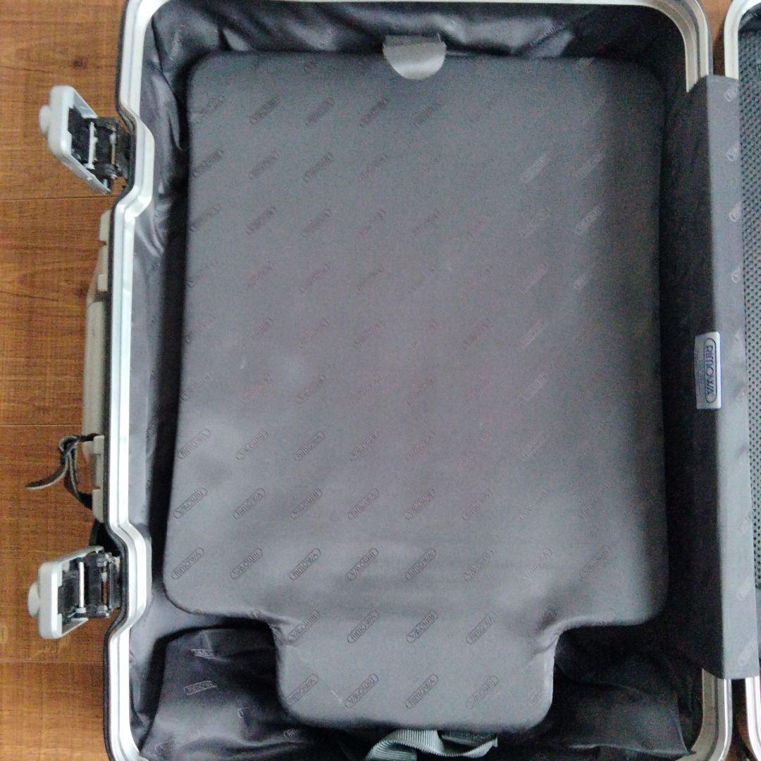 ※※夏まっさかり※※　RIMOWA　ジャンク品　黒キャリーケース