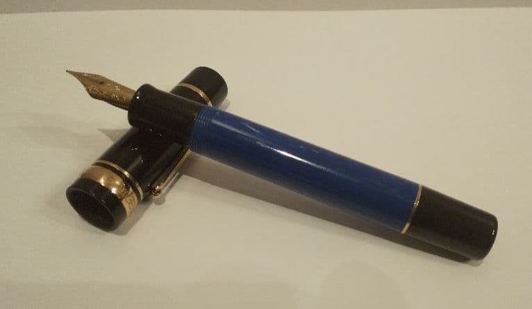 デルタ ドルチェビータ フレデリコ 万年筆 レジン ブルー