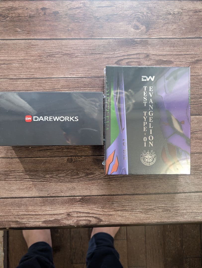 エヴァンゲリオン30周年記念コラボ　初号機万年筆、ボールペン