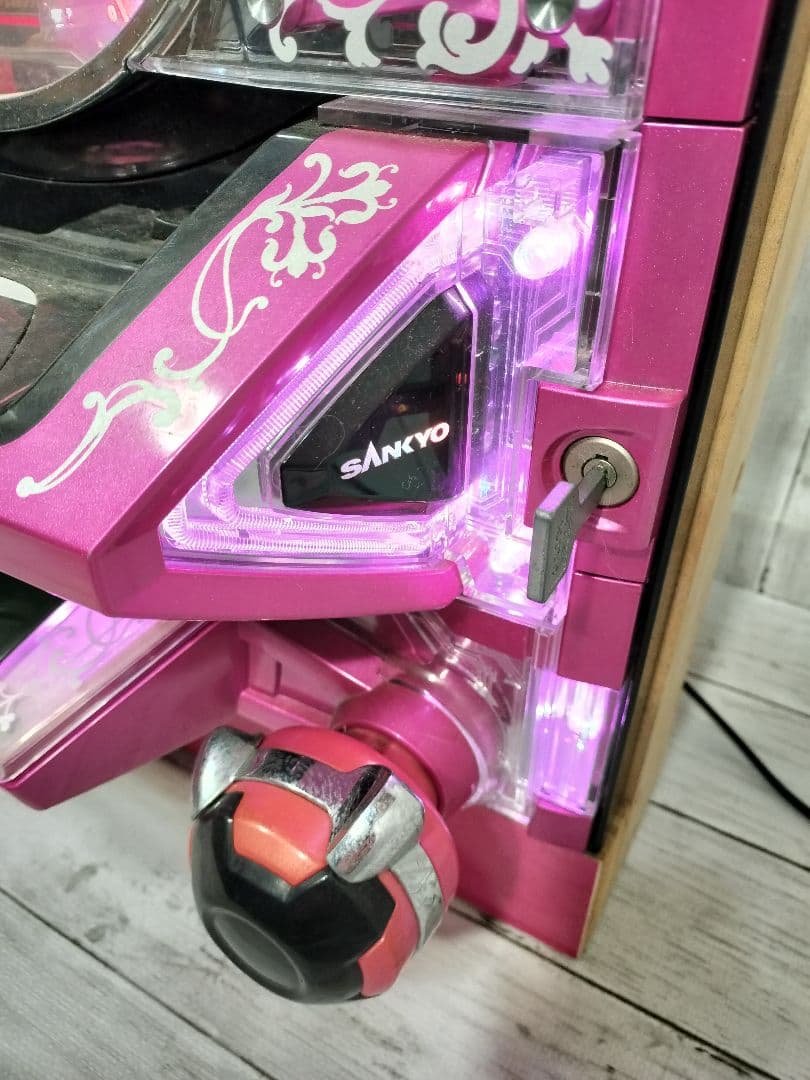 パチンコ 倖田來未 実機 循環＋オート機能付き 鍵付き 家庭用電源SANKYO