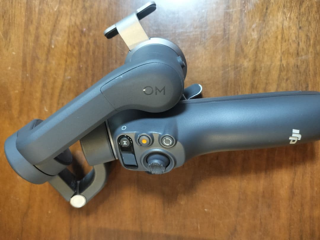 DJI OSMO MOBILE 6 スタビライザー