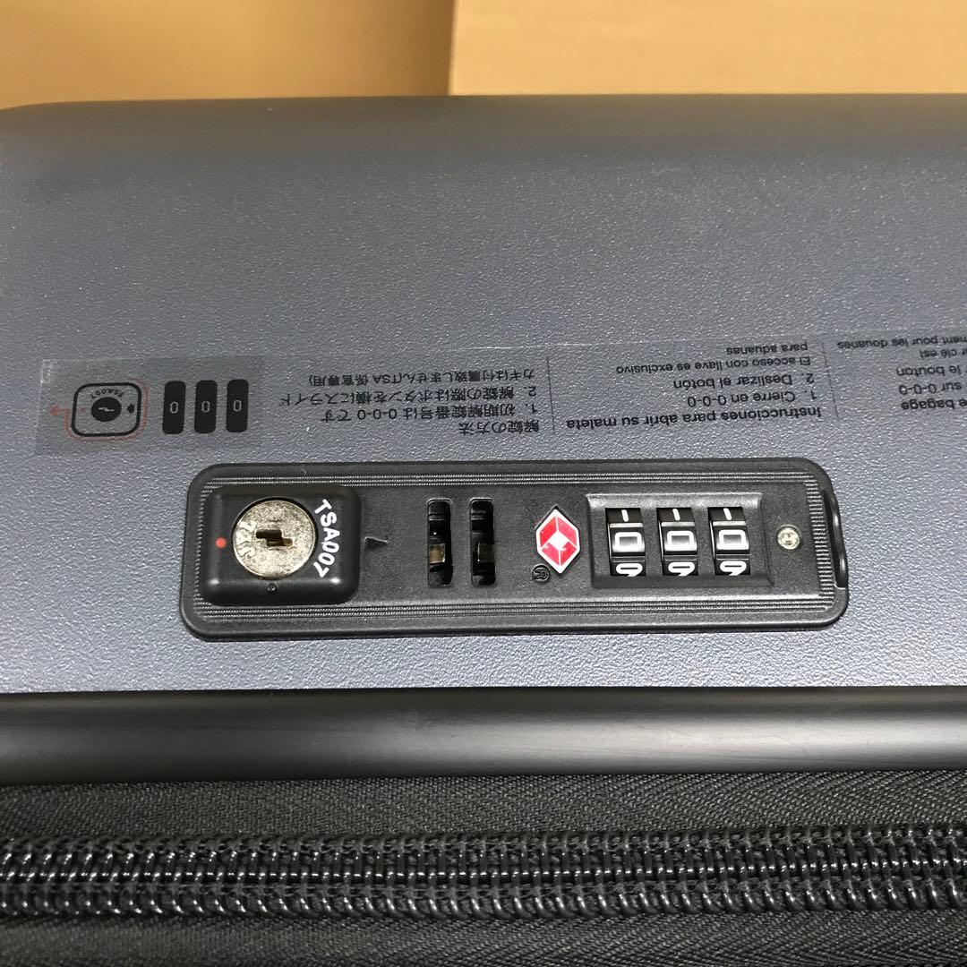 キャリーバッグ　スーツケース　デルセー アクセレイト 2個セット