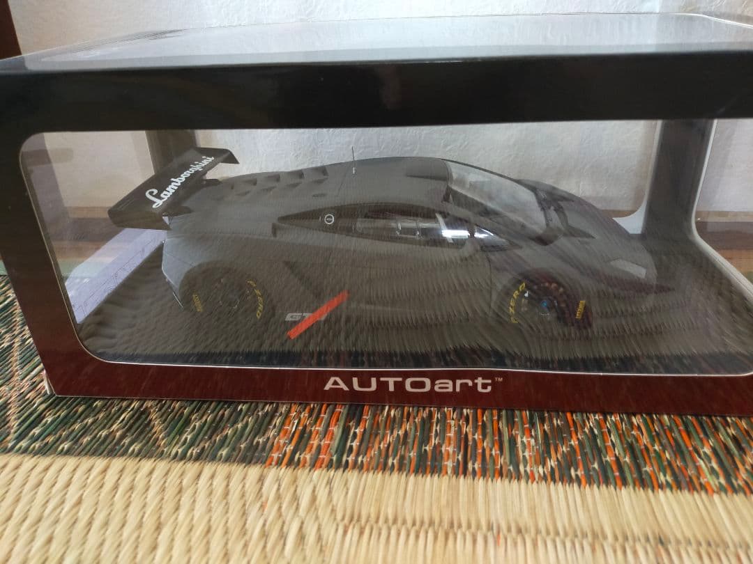 【AUTOart】ランボルギーニ　ガヤルドgt3 1/18