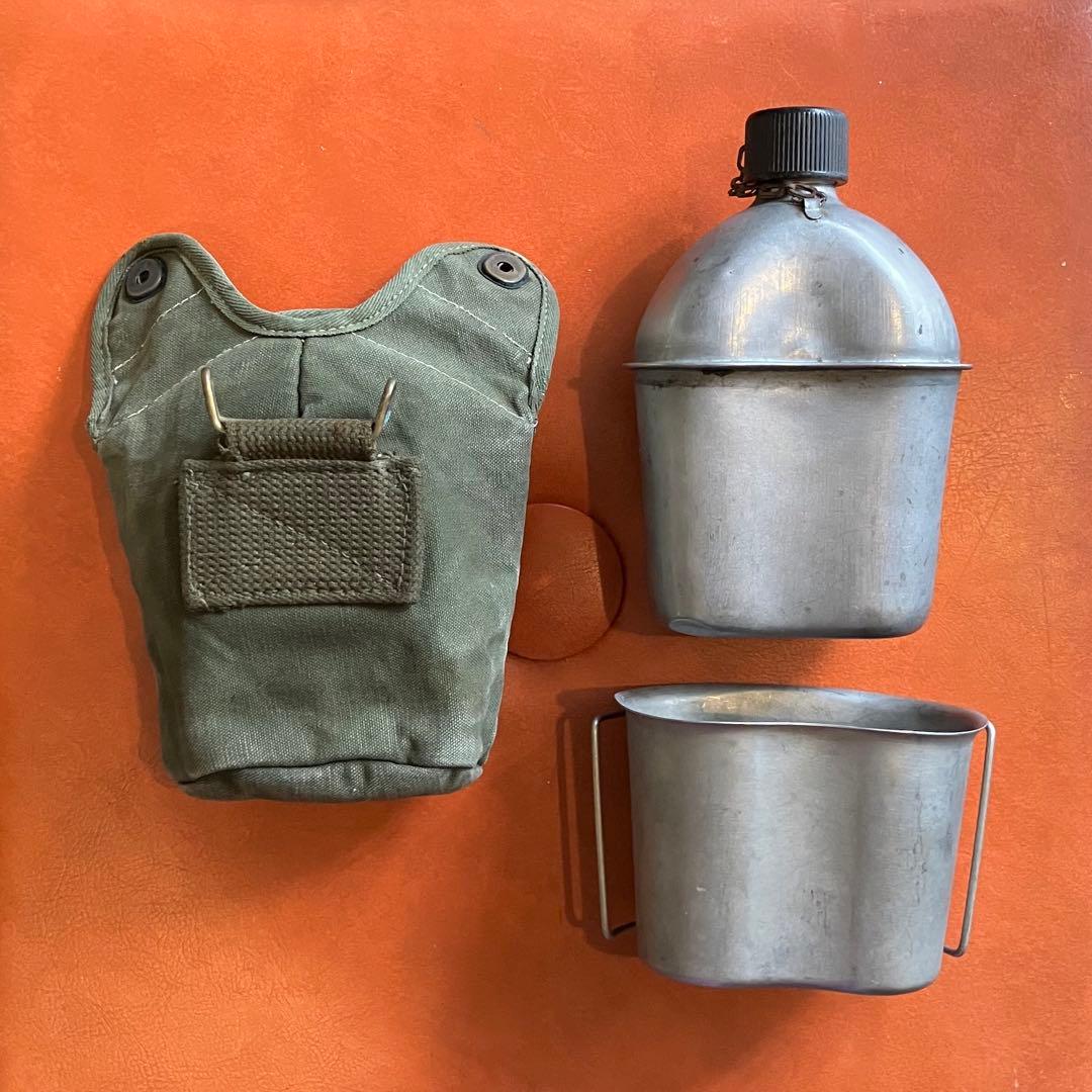 ヴィンテージ U.S.ミリタリー キャンティーン セット / 水筒