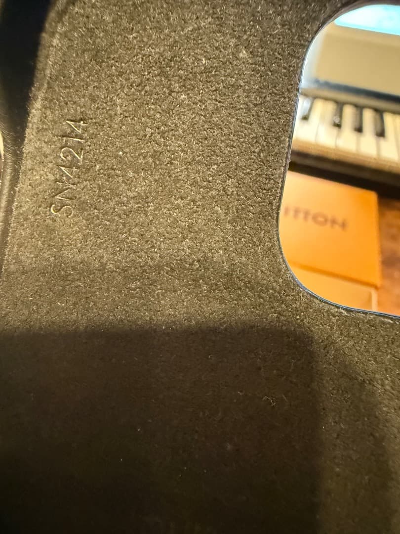 ルイヴィトン iPhone16pro max モノグラム