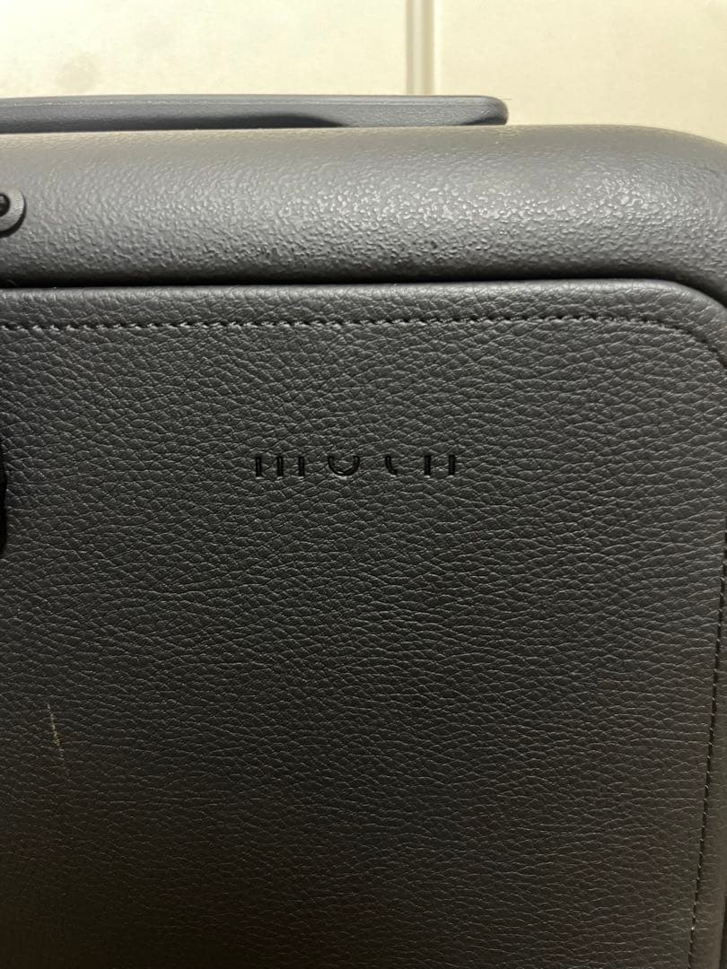 moln スーツケース 機内持ち込み可