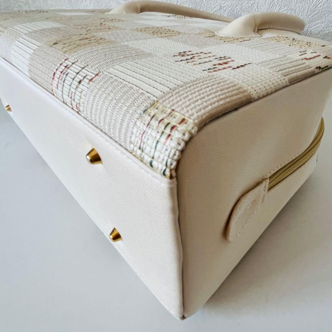 【セール✨】利休バッグ　和装バッグ　アイボリー　チェック柄　底鋲　総柄　春夏秋